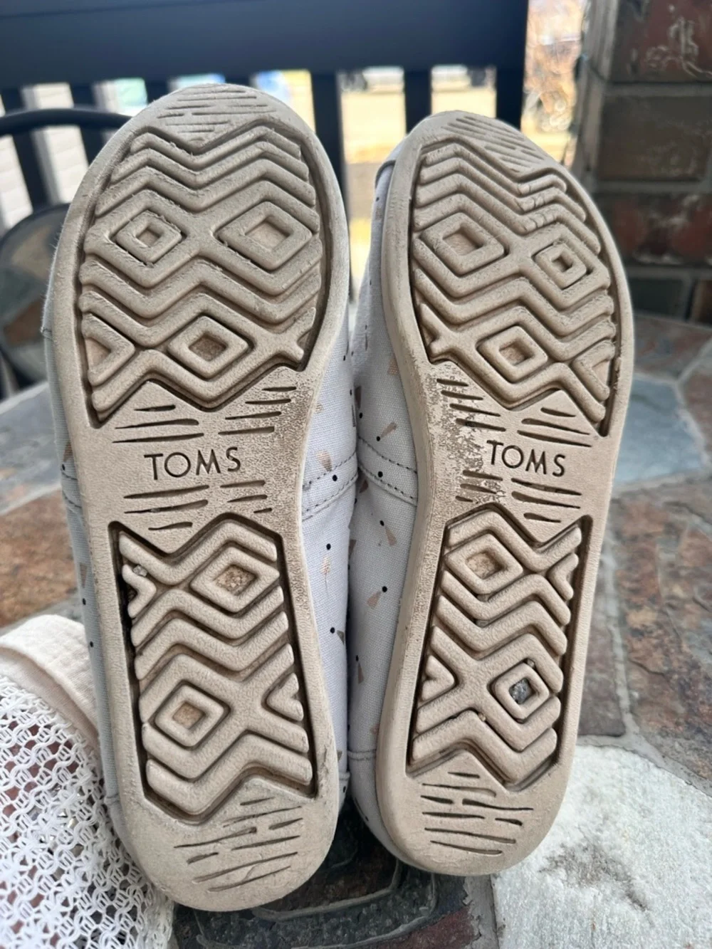 TOMS Slip-On canvas shoes in baby blue size 8.5 - Picture 5 of 8